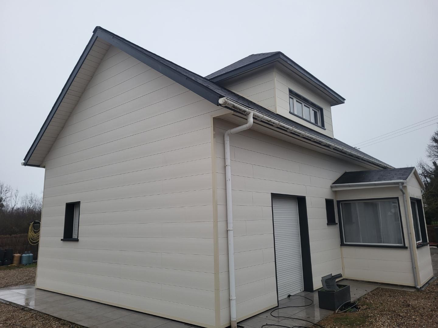 b0051ac4-1958-406a-991f-7827087bbb78